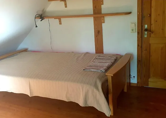 Majiga Istaba Ar Balkonu Un Vannasistaba, Bezmaksas Velo Noma